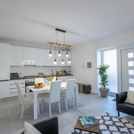 Borgo Vignola Appartement Cremia