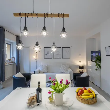 Borgo Vignola - Cozy In A Charming Village Apartment Cremia