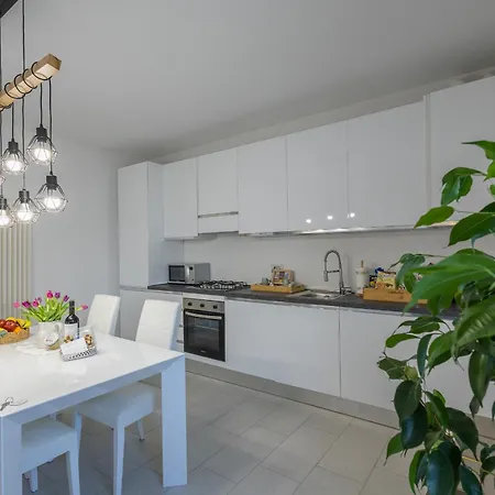Borgo Vignola - Cozy In A Charming Village *